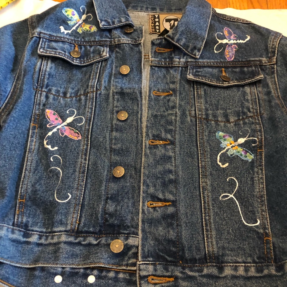 Child jean jacket (dragonfly hand painted)L 14-16